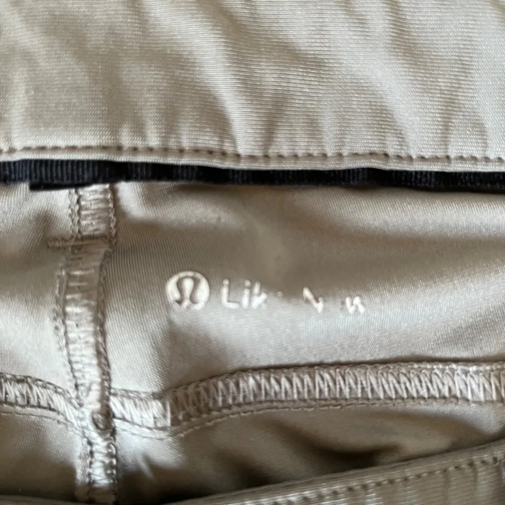 Lululemon ABC Pants 36